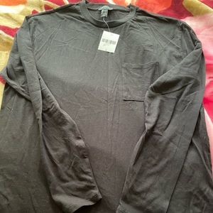 Black long sleeve Men’s Tee